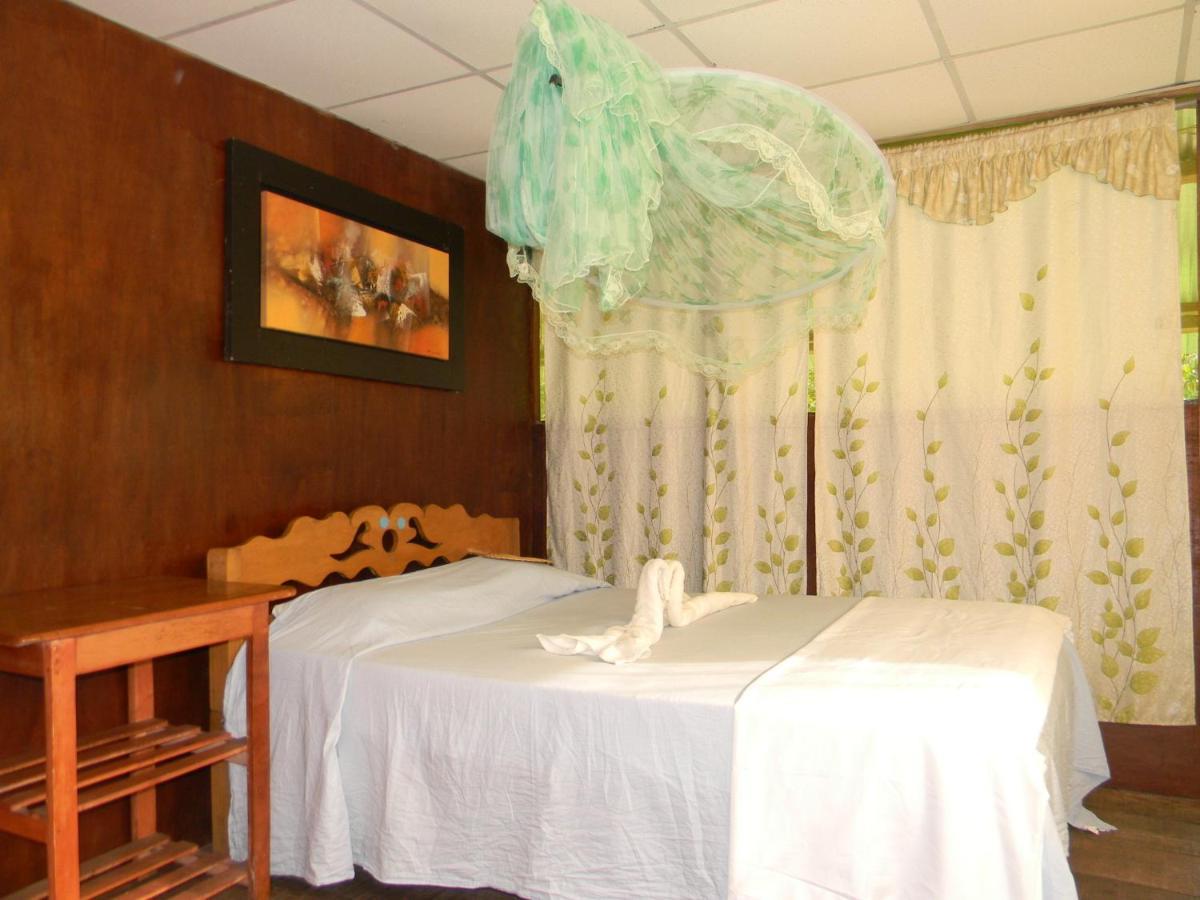 Jacamar Lodge Expeditions Iquitos Exterior foto